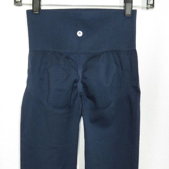 Halara Seamless Flow Scrunched Butt Lifting Active Yoga Leggings Navy Size SMALL - Picture 10 of 12